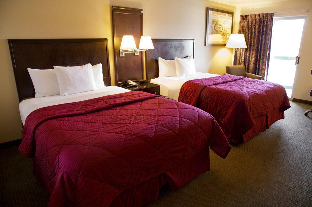 Cedars Inn Wenatchee Exterior foto