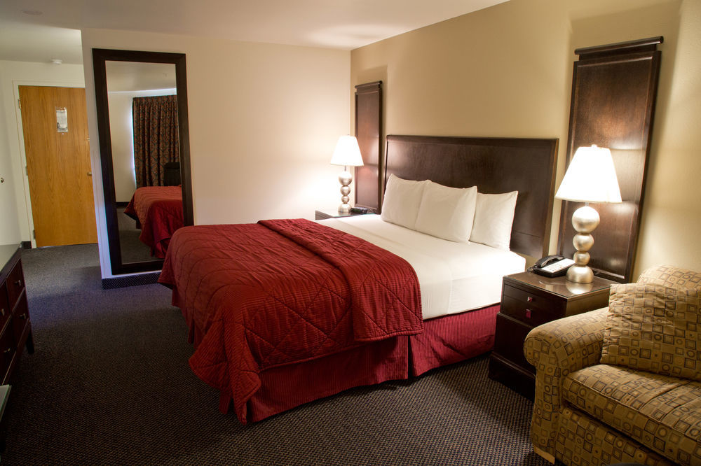 Cedars Inn Wenatchee Exterior foto