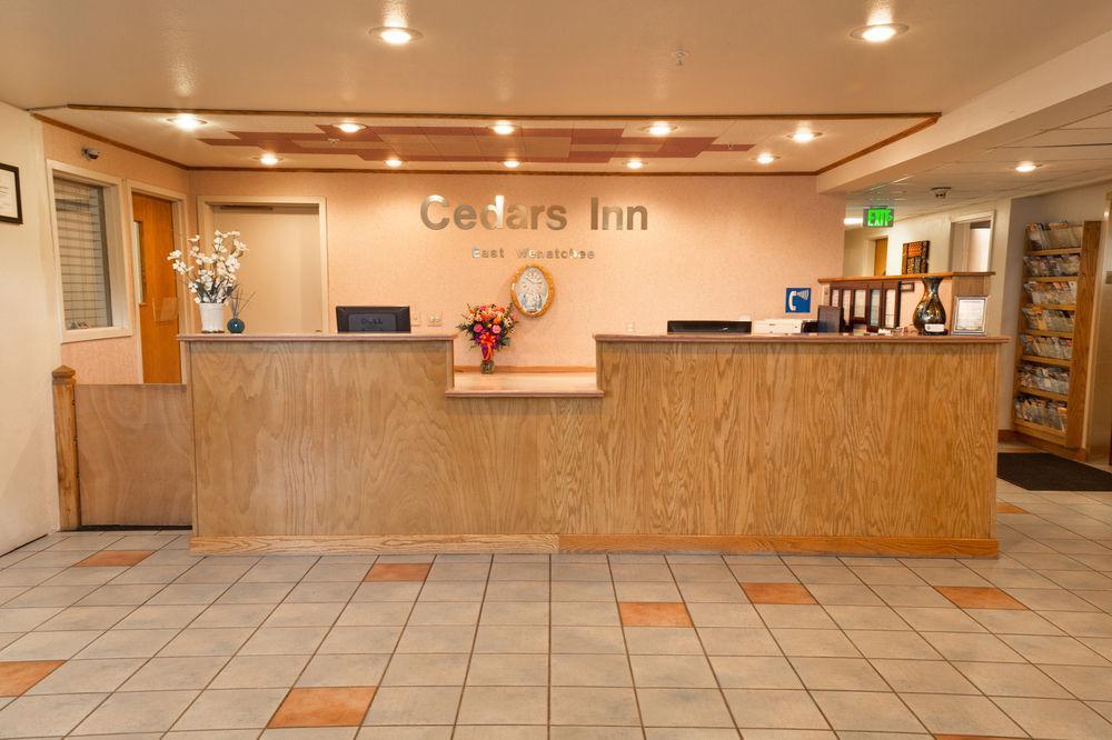 Cedars Inn Wenatchee Exterior foto